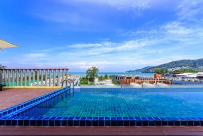 7Q Patong Beach Hotel – Foto 6