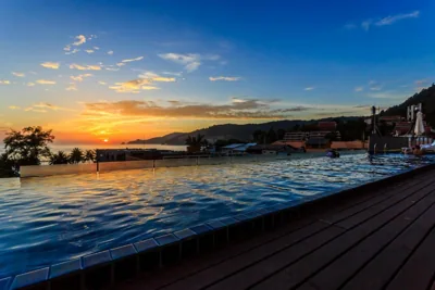7Q Patong Beach Hotel – Foto 9